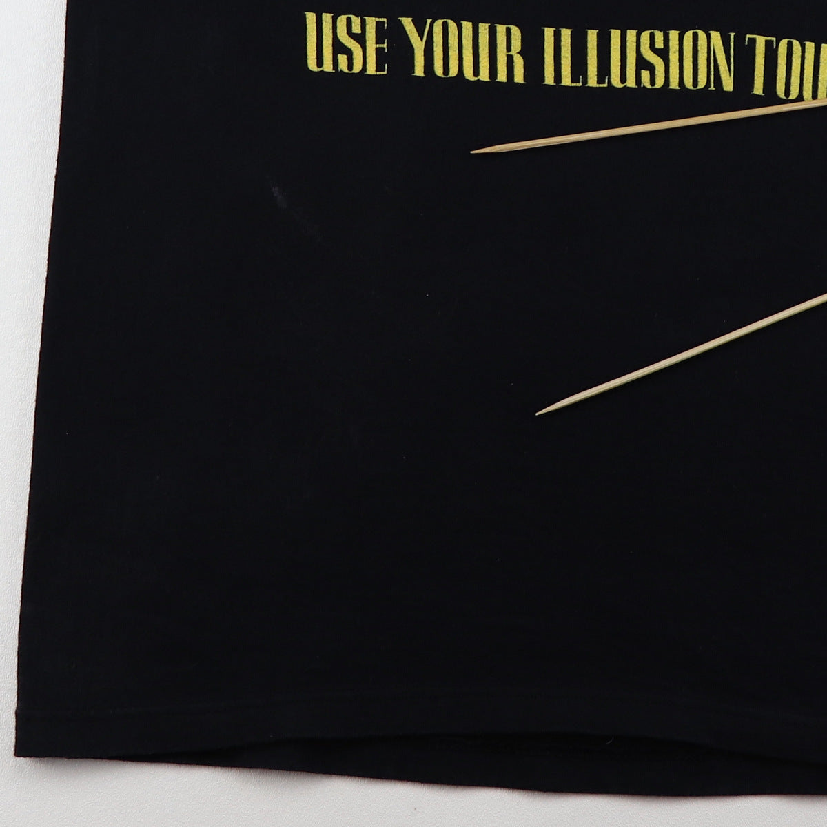 1991 Guns N Roses Use Your Illusion Tour Shirt